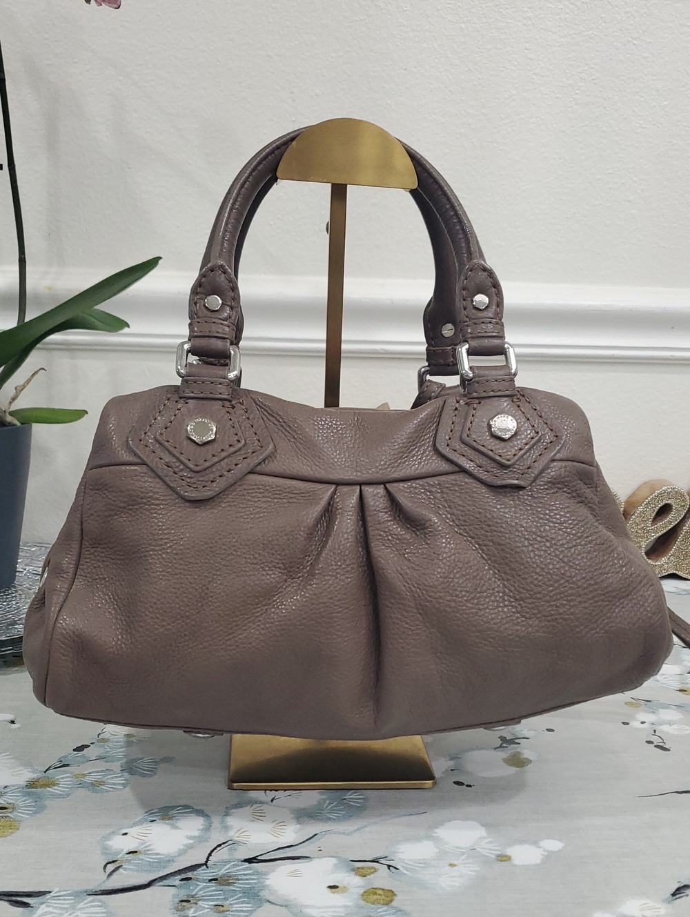Marc by Marc Jacobs Classic Q Baby Groovee Taupe Leather Satchel Bag - Picture 4 of 16